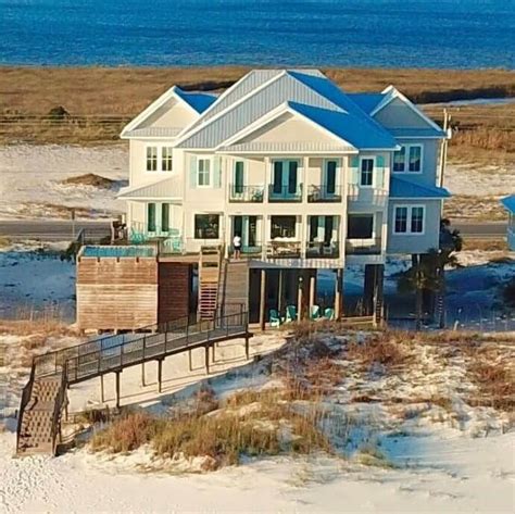 10 Wheelchair Accessible Beach Vacation Rental Homes