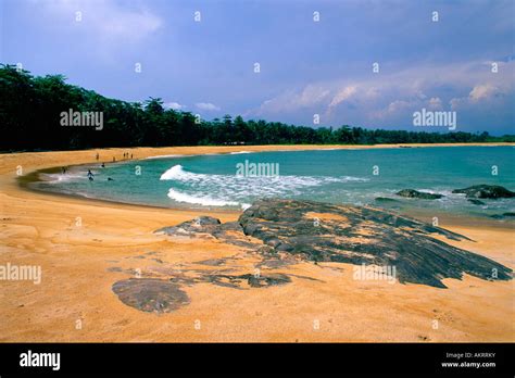 Ivory coast beach hi-res stock photography and images - Alamy