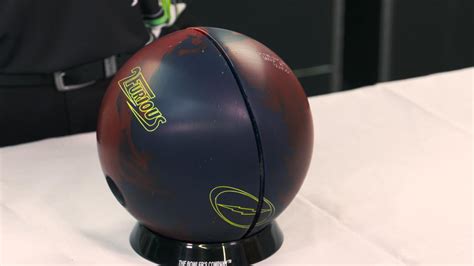 Preventing Cracked Bowling Balls | National Bowling Academy