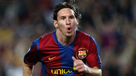 14 Lionel Messi Barcelona Zaragoza 2007 - Goal.com