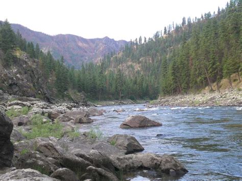 River shuttles for selway, salmon and snake rivers in idaho — Central Idaho River Shuttle Service