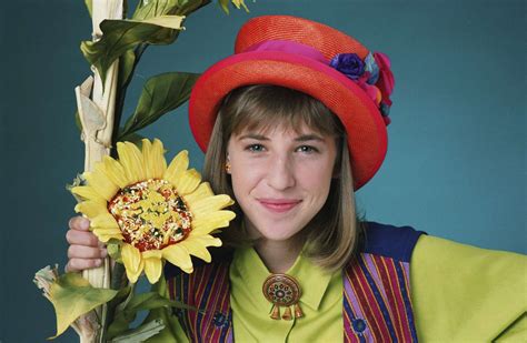 Mayim Bialik still plans to reboot 'Blossom' but 'not as a sitcom'