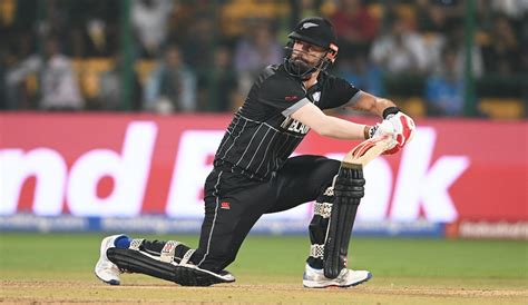 New Zealand demolish Sri Lanka to edge closer to SF spot | ICC Cricket ...