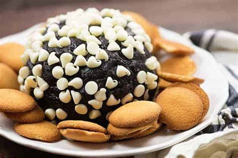 Oreo Cream Cheese Balls are fun, but this giant version is better!