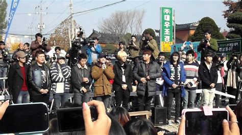 [Fancam] 121030 Leeteuk military enlistment @ army camp - YouTube