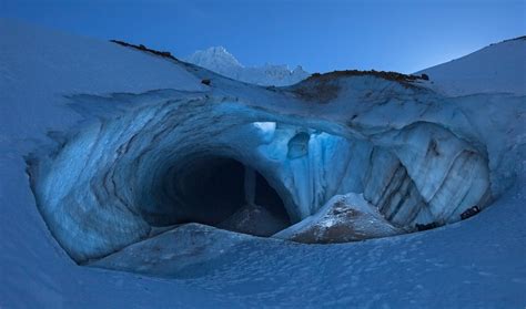 Gallery: The fleeting beauty of caves made from ice and snow