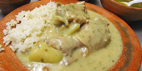 Receta de pollo en crema y loroco guatemalteco | Aprende Guatemala.com