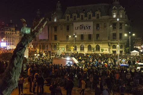 Massive Anti-corruption Protests in Bucharest Editorial Image - Image ...