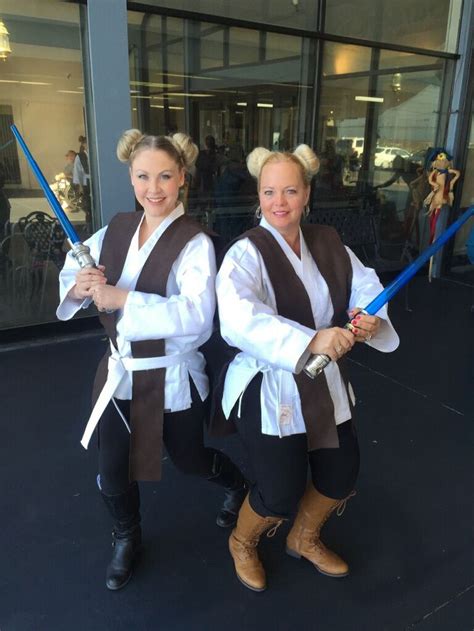 Star Wars Jedi costumes | Easy star wars costumes, Star wars costumes ...