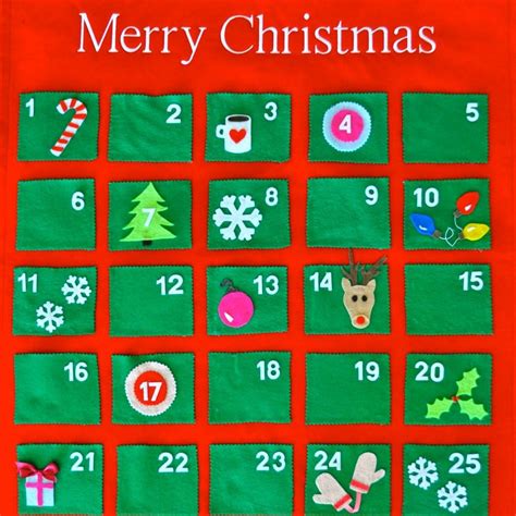 Make a felt advent calendar for Christmas! Follow this simple tutorial ...