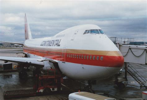 https://flic.kr/p/JAxDTv | Continental Boeing 747 LGW-NWR 1988 | Scan ...