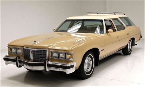 1976 Pontiac Grand Safari Station Wagon | Station wagon, Pontiac, Wagon