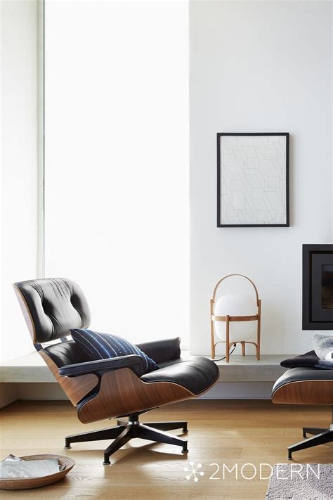 Eames Lounge Chair | Eames lounge chair, Modern lounge chairs, Chair ...