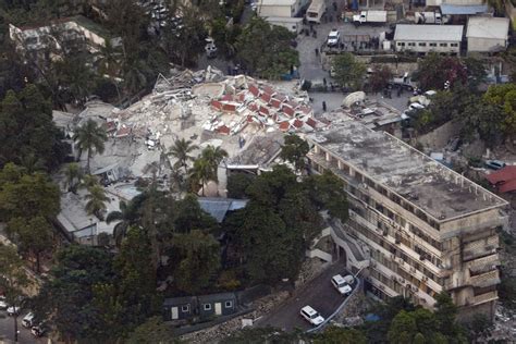 File:UN headquarters Haiti after 2010 earthquake.jpg - Wikipedia