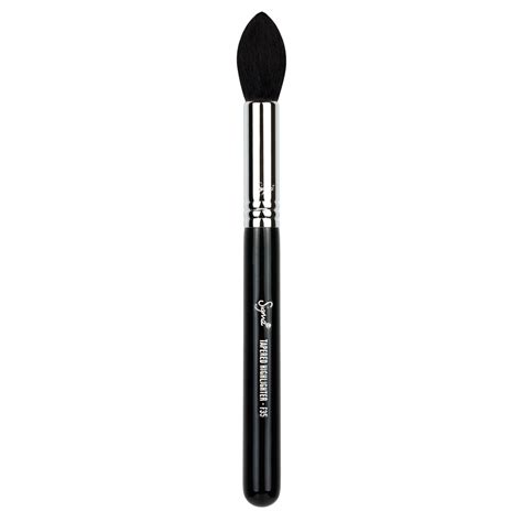 Sigma Beauty - F35 - Tapered Highlighter Brush - Chrome/Copper - MYQT.com.au