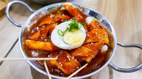 Recipe: Myeongdong Topokki | foodpanda Magazine MY