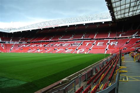 Our Travel Blog: Old Trafford Stadium Tour!