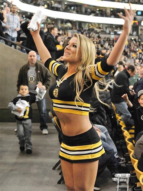 Pin on Cheerleaders - Boston Bruins Ice Girls