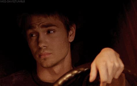 Gifs, Lucas Scott, Dawsons Creek, Chad Michael Murray, Sophia Bush ...