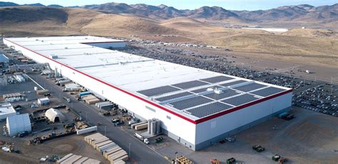 Tesla battery partner Panasonic sees higher Gigafactory output, cites ...