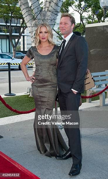 Christina Applegate Husband Photos and Premium High Res Pictures - Getty Images