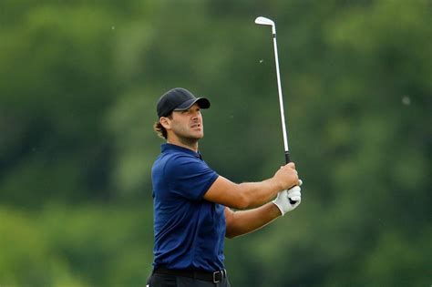 Tony Romo makes highlight-reel eagle, shoots personal-best PGA Tour score on Day 1 of AT&T Byron ...