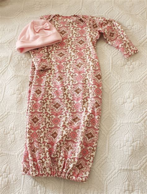 SeeMeSew: Perfectly pink baby girl gown