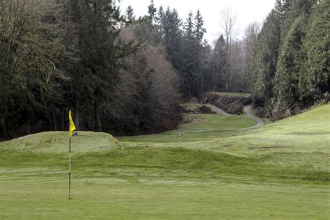 County looks to revive idled Kayak Point Golf Course | HeraldNet.com