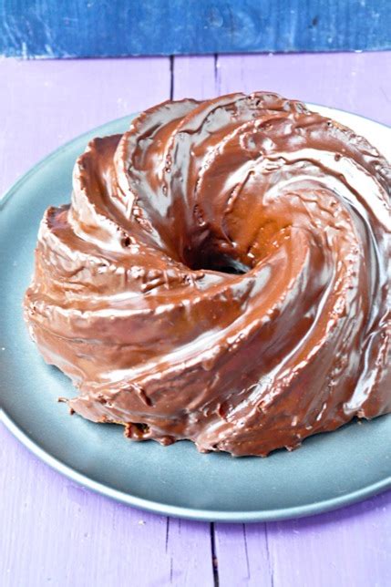 Cake Central Station: Chocolate glazed Hazelnut Cake (the recipe)