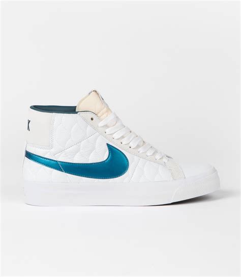 Nike SB Blazer Mid Shoes - Summit White / Nightshade - White | Flatspot