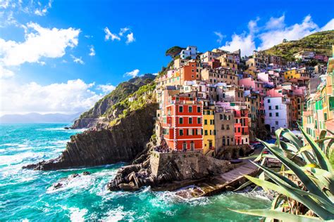 19 Cool Things to Do in Cinque Terre Italy - Follow Me Away