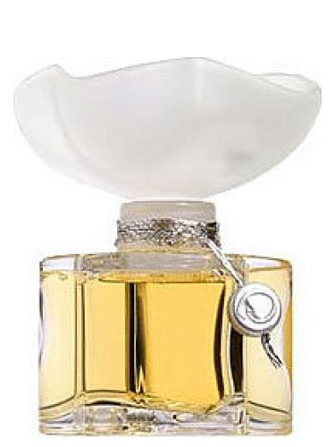 Oscar Oscar de la Renta perfume - a fragrance for women 1977