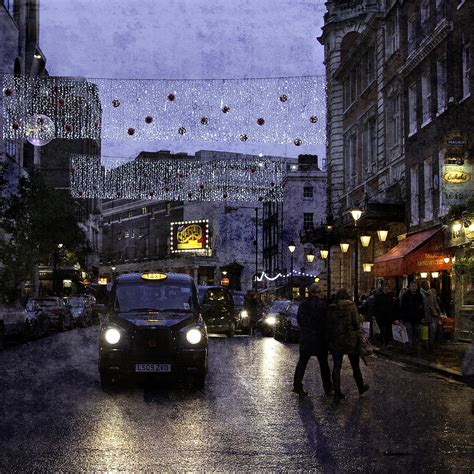 A rainy night in London Photograph by Janet O'Carroll - Fine Art America