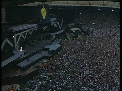 Live At Wembley 1986 - Queen Image (13068660) - Fanpop