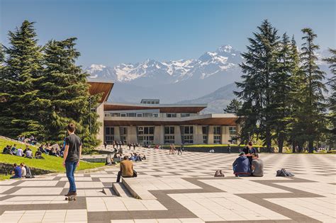 Grenoble - Université Grenoble Alpes