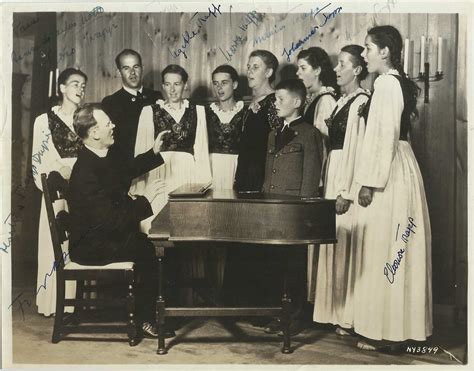 VON TRAPP FAMILY SINGERS Original Vintage SIGNED by ALL FAMILY 1940 | eBay