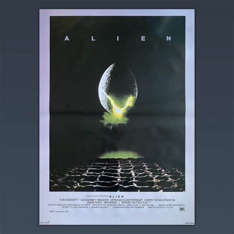 Alien Film Poster 70X100 CM - Ridley Scott, Sigourney Weaver - GoPoster