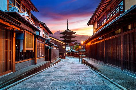 Higashiyama Historic District | A Visitor's Guide on What to See in Kyoto