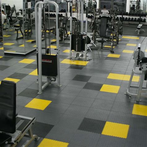 garage gym floor tiles | Garage gym flooring, Gym flooring tiles, Gym ...