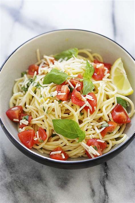 Lemon-basil spaghetti made with lemon sauce, fresh basil and Parmesan cheese. | Lemon pasta ...