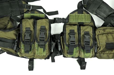 SOE AK Vest – Gear Illustration