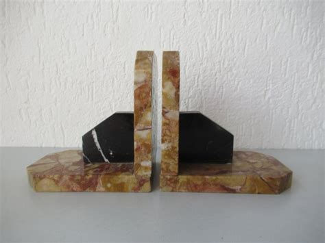 2 Marble Art Deco bookends - Catawiki