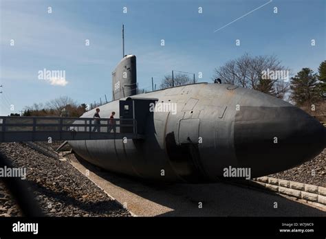 Uss albacore submarine hi-res stock photography and images - Alamy