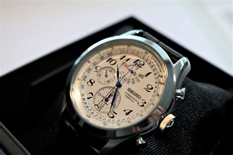 Perpetual Calendar Wrist Watch - Mirna Tamqrah