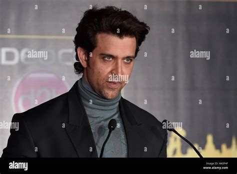 Hrithik roshan hi-res stock photography and images - Alamy