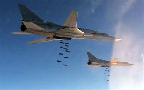 Tupolev, Sukhoi jets destroy ISIS targets in Syria - Russia Beyond