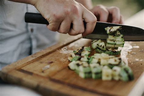 What Is a Santoku Knife? | Misen