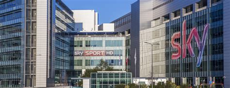 Italian court restores Sky Italia content restrictions - Digital TV Europe