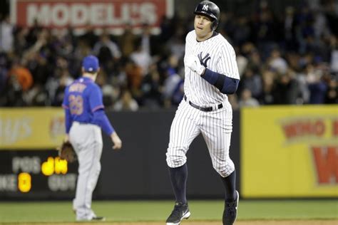 Yankees beat Mets - All Photos - UPI.com