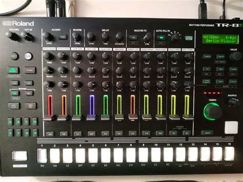 Drum Machine Roland TR-8S | Drum machine, Drums, Roland